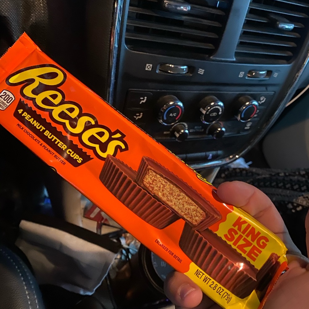 Meet your Posher, Santino